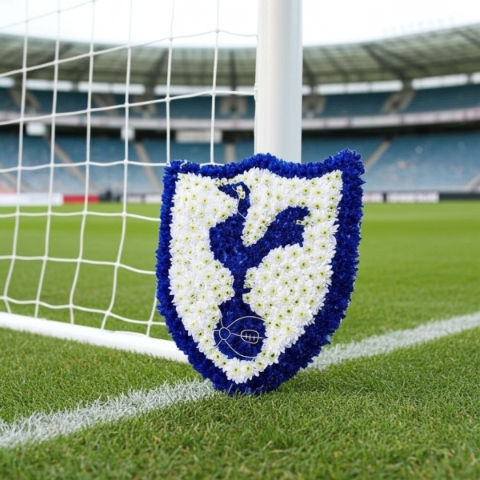 TOTTENHAM BADGE